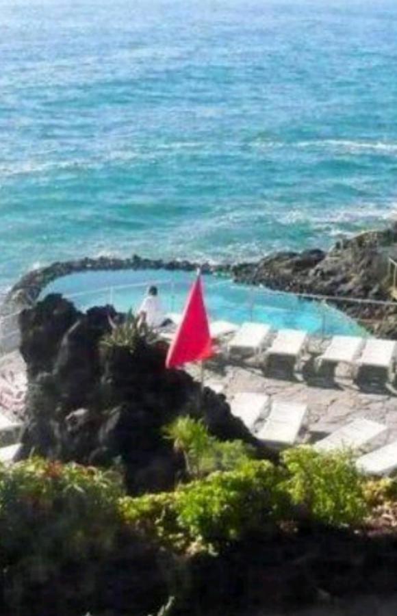 The Poppies Guest House - 100M Ocean - Private Spaces 坎德拉里亚 外观 照片